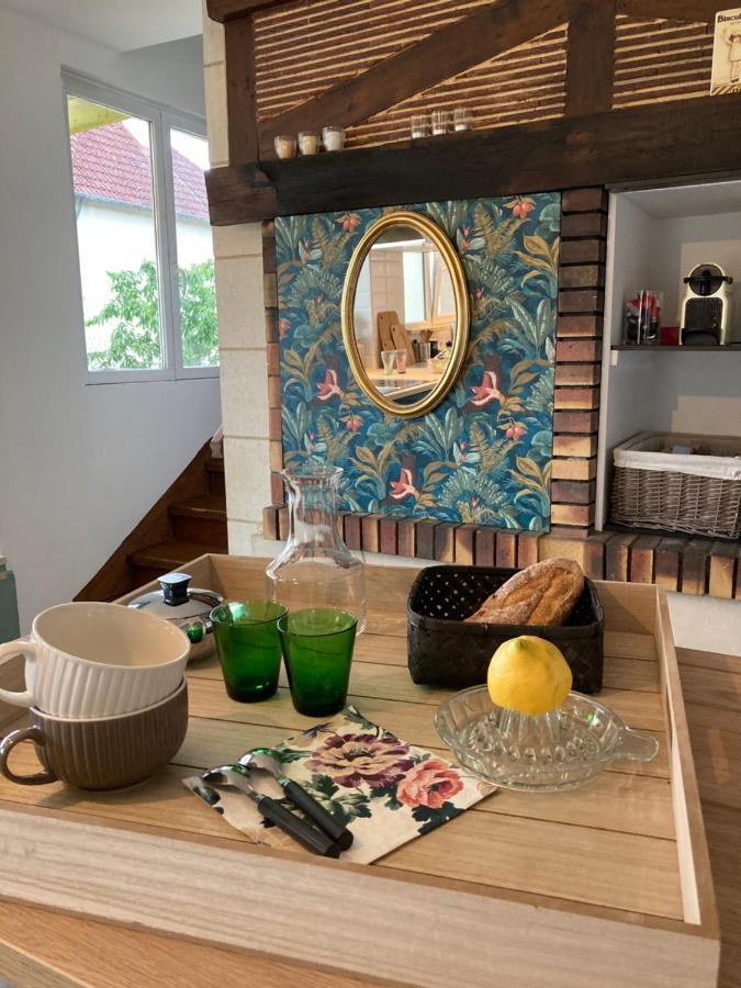 La Mardelle Villa Saint-Gervais-la-Foret ภายนอก รูปภาพ